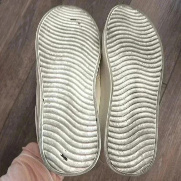 Vince White Shoes - Picture 6 of 7